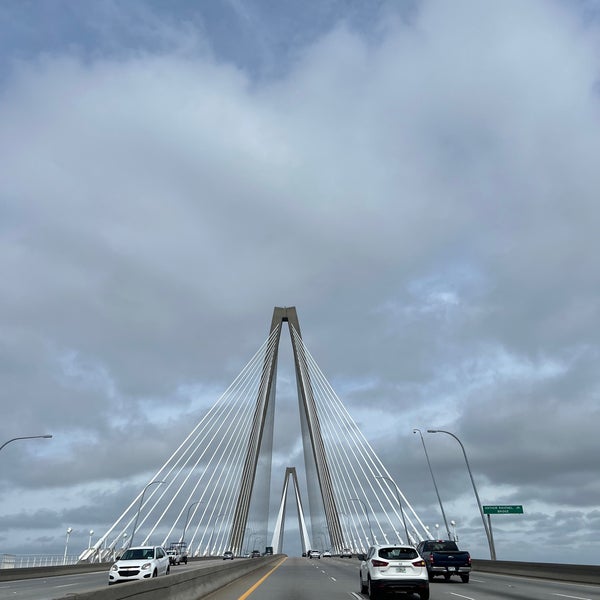รูปภาพถ่ายที่ Arthur Ravenel Jr. Bridge โดย Dylan P. เมื่อ 5/31/2023
