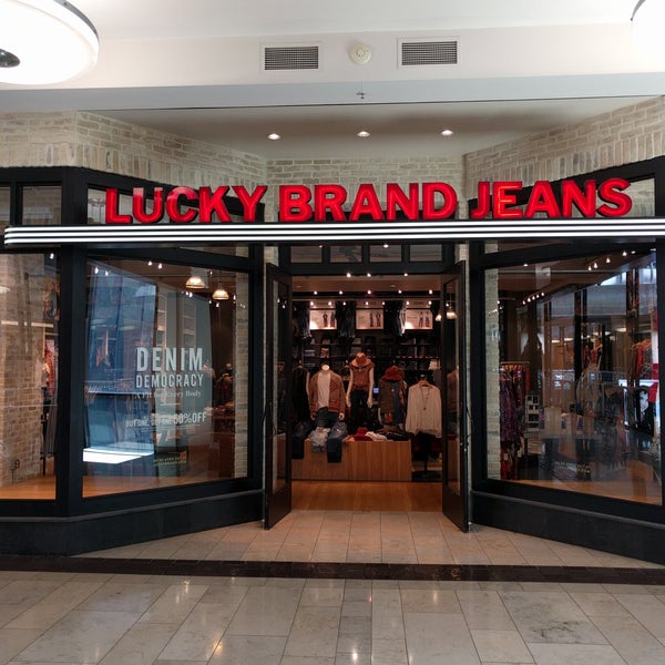 Lucky Brand - Downtown Indianapolis - 1 tip