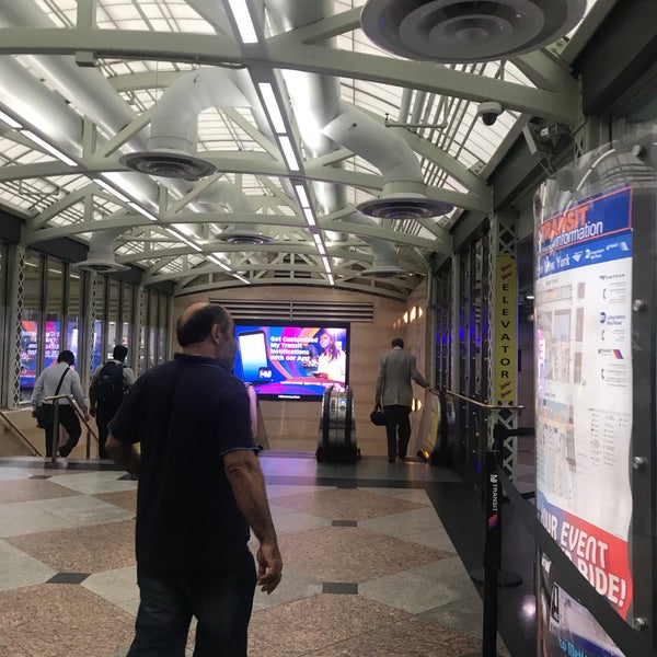 6/17/2019 tarihinde Mike R.ziyaretçi tarafından NJ Transit Rail Terminal'de çekilen fotoğraf