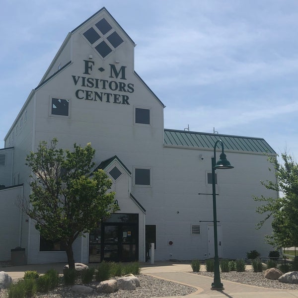 Photo taken at Fargo-Moorhead Visitor Center by Kat Y. on 6/14/2020