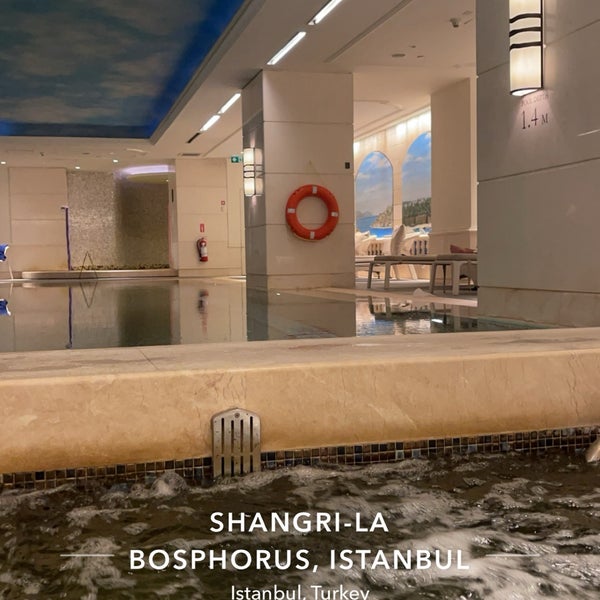 Foto diambil di Shangri-La Bosphorus oleh Ali A. pada 1/28/2024