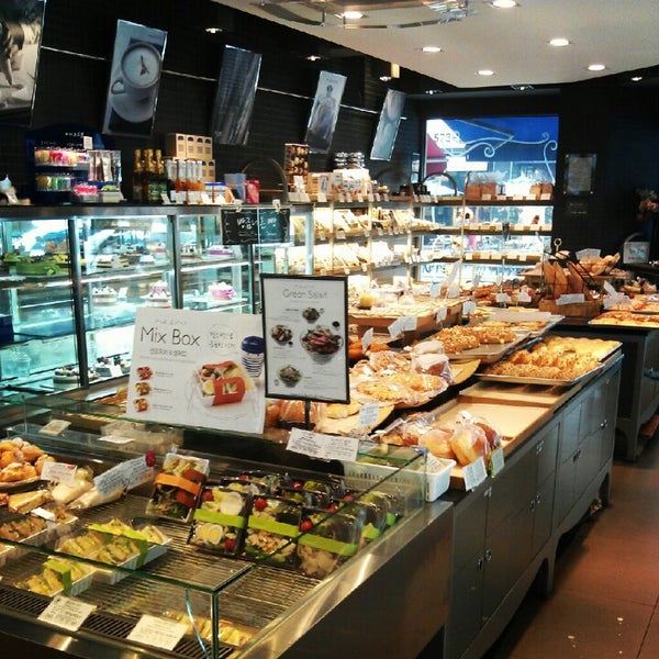 PARIS BAGUETTE - 역삼1동 - 팁 3개 PARIS BAGUETTE