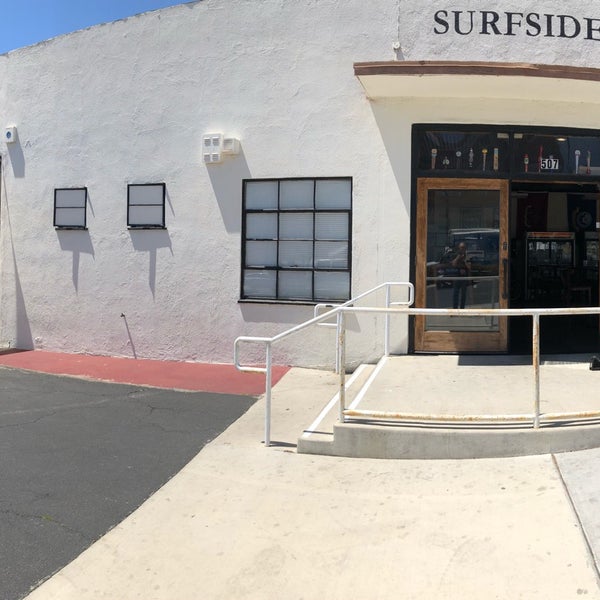 รูปภาพถ่ายที่ Surfside Tap Room โดย Mark S. เมื่อ 5/4/2018