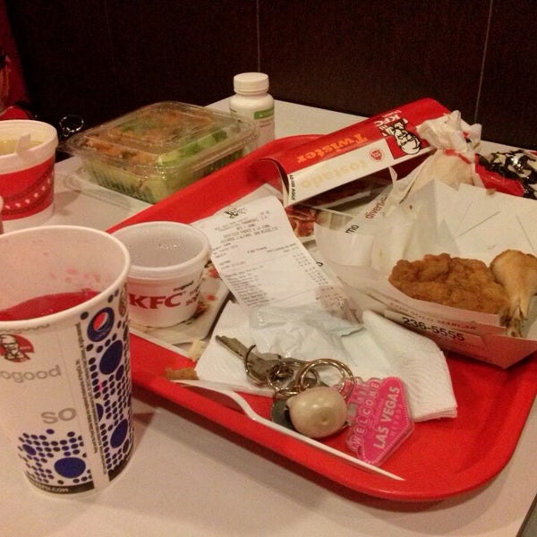 Fotos En Kfc Via Ricardo J Alfaro