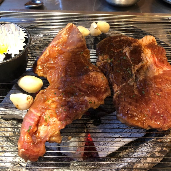 최고집 수제 돼지갈비 - 서교동에서 바비큐 전문점일 최고집 수제 돼지갈비