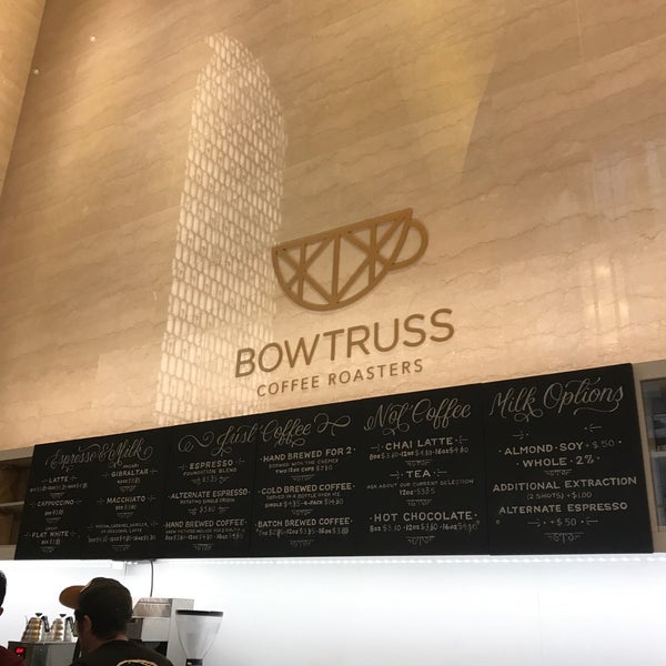 8/22/2017 tarihinde Erica G.ziyaretçi tarafından Bow Truss Coffee'de çekilen fotoğraf