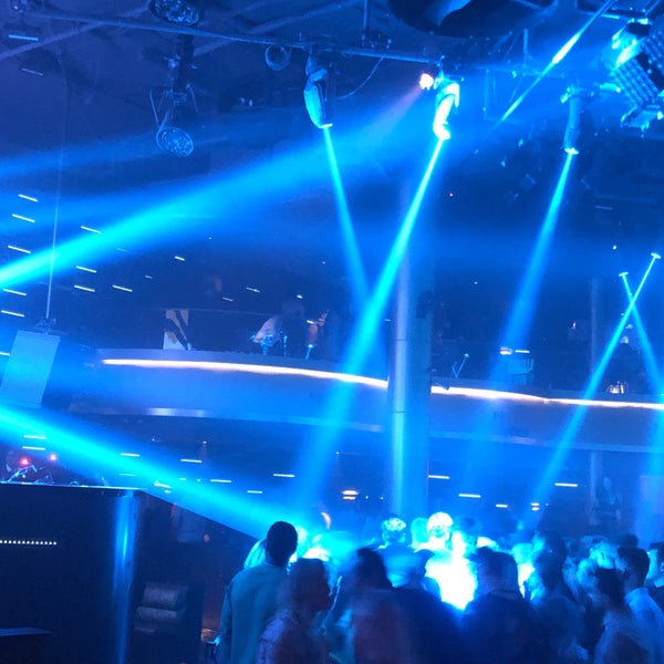 Photo taken at Omnia Nightclub by 🇸🇦 S A L M A N 🇺🇸 on 10/6/2019