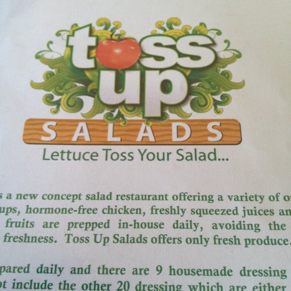 2/2/2013 tarihinde Launaziyaretçi tarafından Toss Up Salads'de çekilen fotoğraf