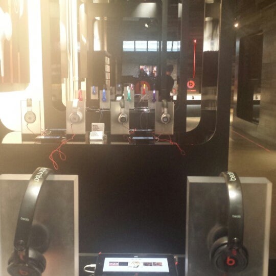 Photo taken at Beats By Dre Store by Terance T. on 3/30/2014