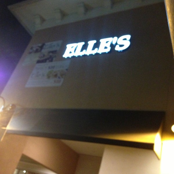 1/18/2013にTuezdeyalize H.がElle&#39;s Restaurant + Loungeで撮った写真