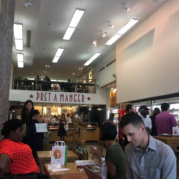 Photo taken at Pret A Manger by Titi H. on 6/29/2017