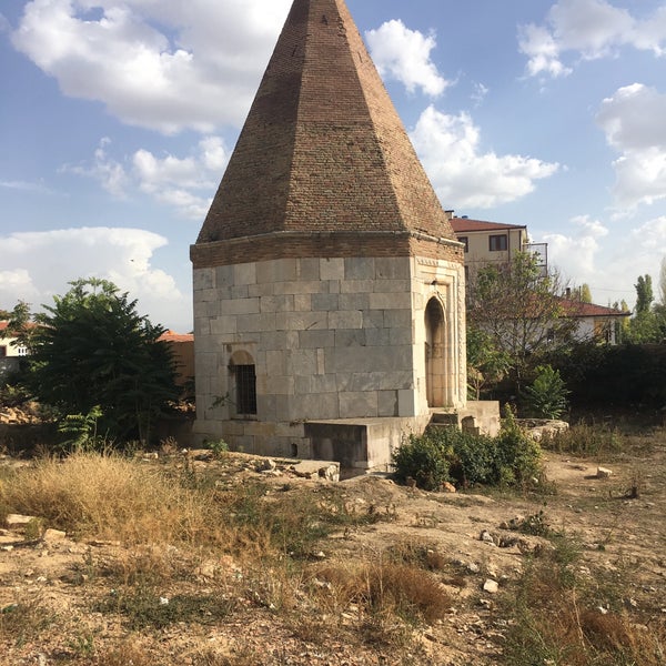 Photos At Seyh Bedreddin Sadettin Isa Turbesi 32 Visitors