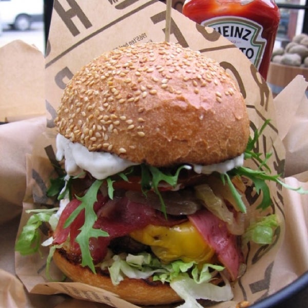 Burger House (Artık Kapalı) Migros Avm'da Burger Dükkanı