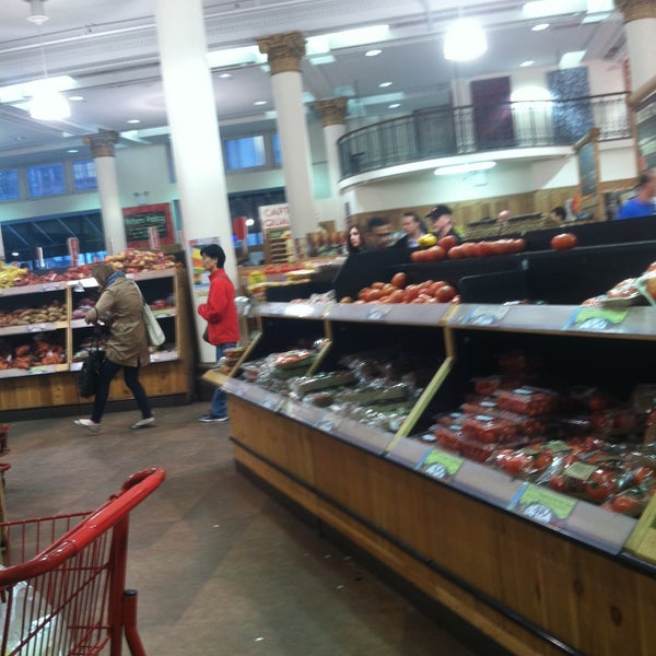 Trader Joe's Flatiron District 675 6th Ave