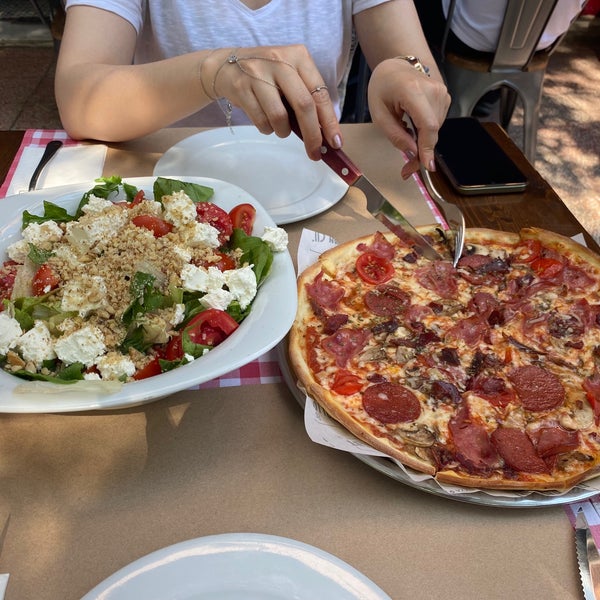 6/20/2022 tarihinde Nesaziyaretçi tarafından The Italian Cut - Pizza&amp;Kitchen'de çekilen fotoğraf