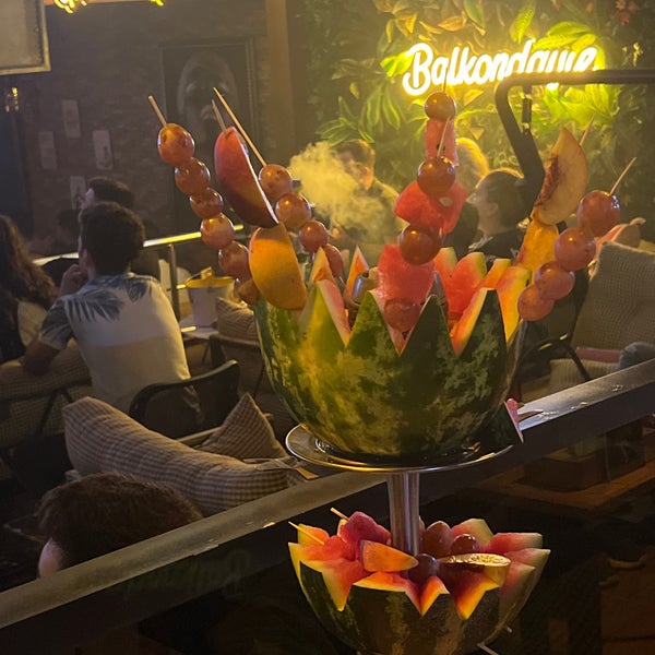 Foto diambil di Cafe Balkon oleh Ramazan Tüfek pada 10/2/2022