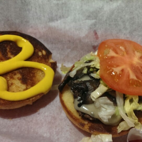 Photo taken at Beth&#39;s Burger Bar by Rachel D. on 2/8/2014