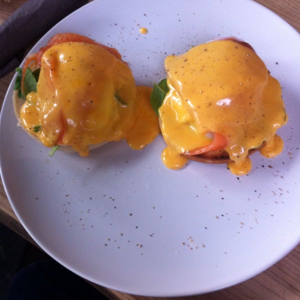 The eggs benny are eggcelent