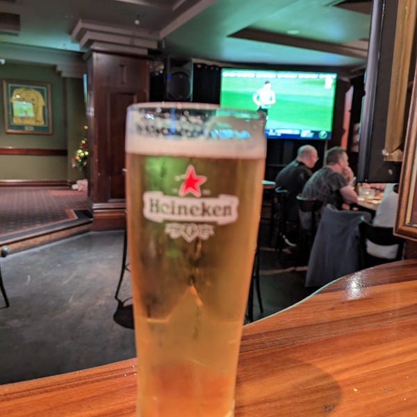 Turf Sports Bar Melbourne CBD 131 Queen St