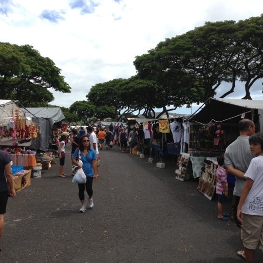 Aloha Stadium Swap Meet ‘Aiea, HI