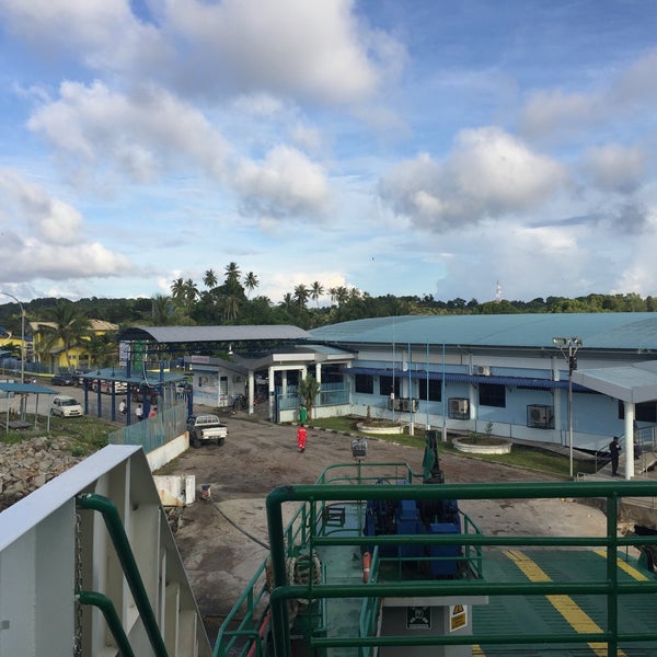 Terminal Feri Menumbok Boat Or Ferry