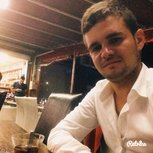 8/16/2015에 Halit O.님이 Osmanlı Kebap &amp; Caffė Latte에서 찍은 사진