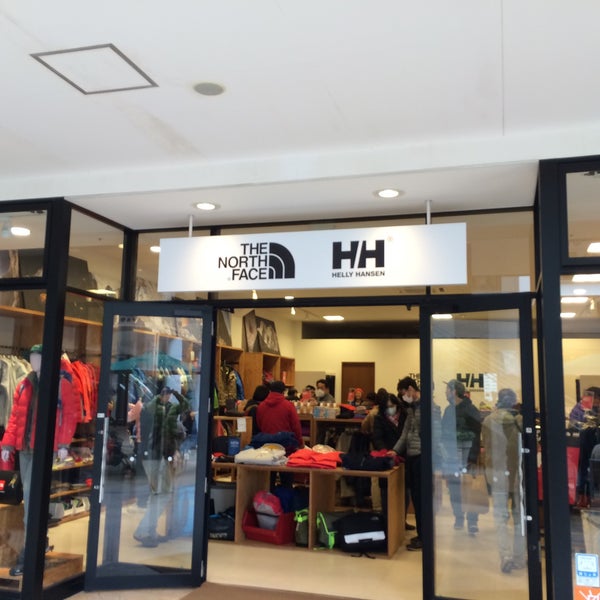 Fotos En The North Face Helly Hansen 三井アウトレットパーク入間店 Tienda De Articulos Para Exteriores En 入間市 Fotos En The North Face Helly Hansen 三井アウトレットパーク入間店 Tienda De Articulos Para Exteriores En 入間市