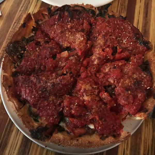 5/2/2018にPolyvios N.がLittle Star Pizzaで撮った写真