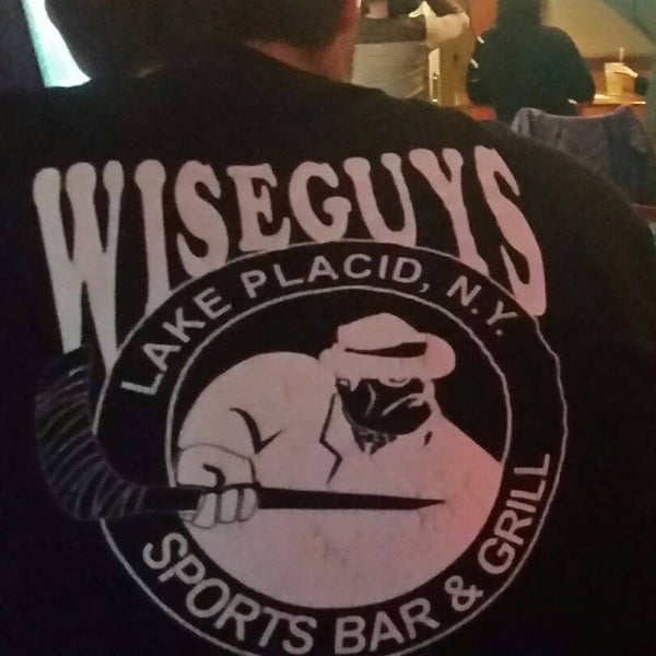 Photo prise au Wiseguys Sports Bar &amp; Grille par Wiseguys Sports Bar &amp; Grille le3/16/2015