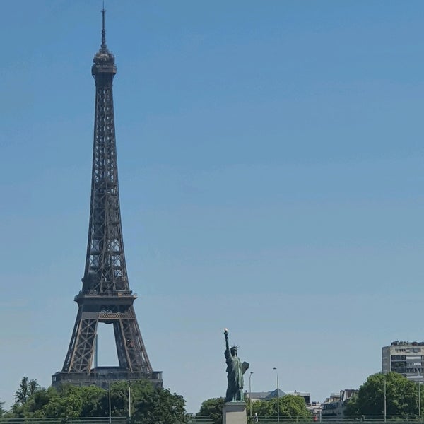 Foto scattata a Hôtel Mercure Paris Centre Tour Eiffel da Kayster B. il 8/12/2022