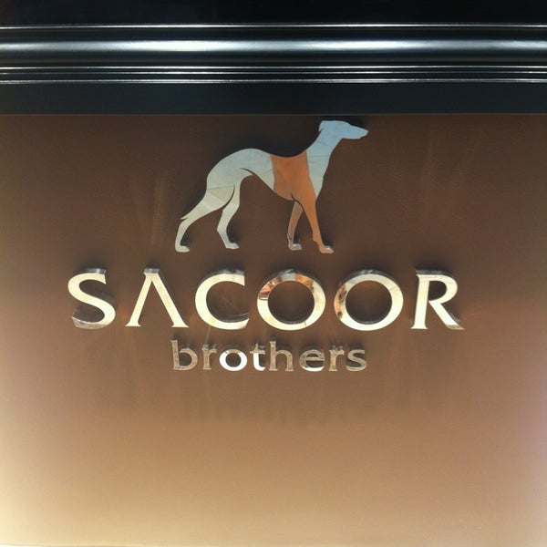 Sacoor одежда. Sacoor brothers бренд. Sacoor обувь. Sacoor brothers. Sacoor brothers одежда logo.
