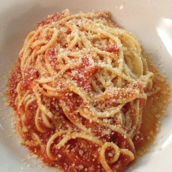 Photo taken at Mama Louisa&#39;s Italian Restaurant by Terri S. on 5/16/2013