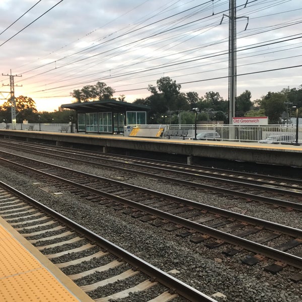 Metro North Old Greenwich Train Station 5個のTips