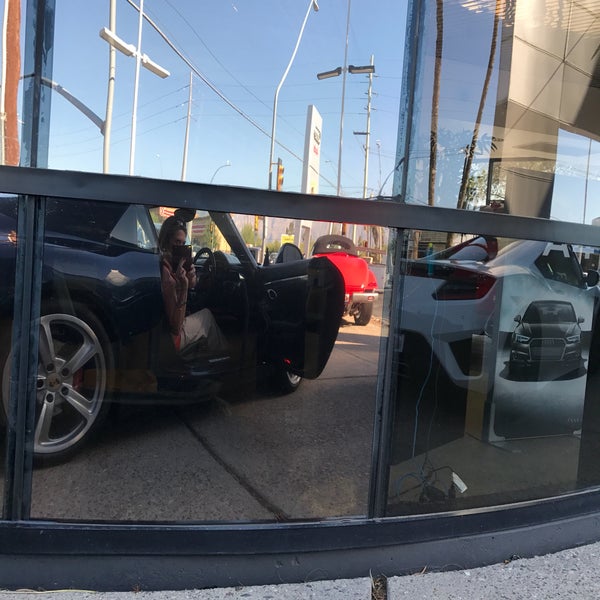 Porsche of Tucson 4690 E 22nd St