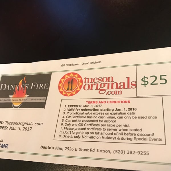 Снимок сделан в Dante&#39;s Fire Restaurant пользователем Terri S. 1/17/2017