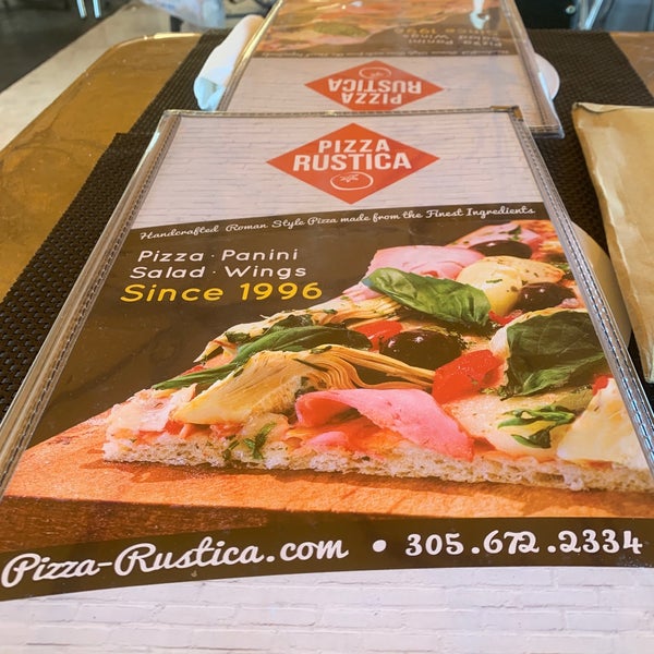 Das Foto wurde bei Pizza Rustica von Abel B. am 3/6/2019 aufgenommen