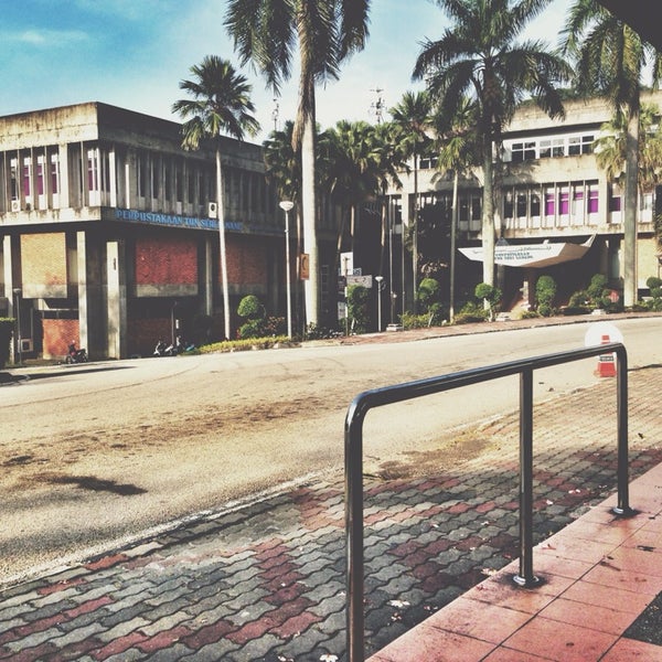 Photos At K4b Kolej Aminuddin Baki Ukm