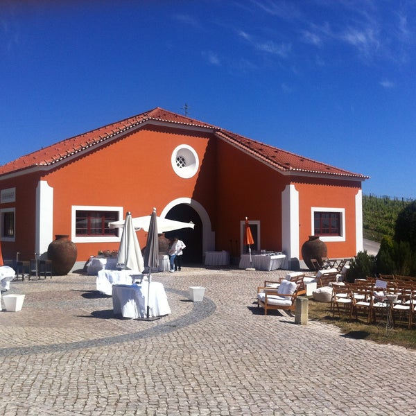 รูปภาพถ่ายที่ Quinta do Convento da Nossa Senhora da Visitação โดย Ana F. เมื่อ 5/11/2013