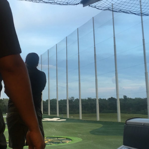 Photo taken at Topgolf by Xochitl L. on 8/21/2016