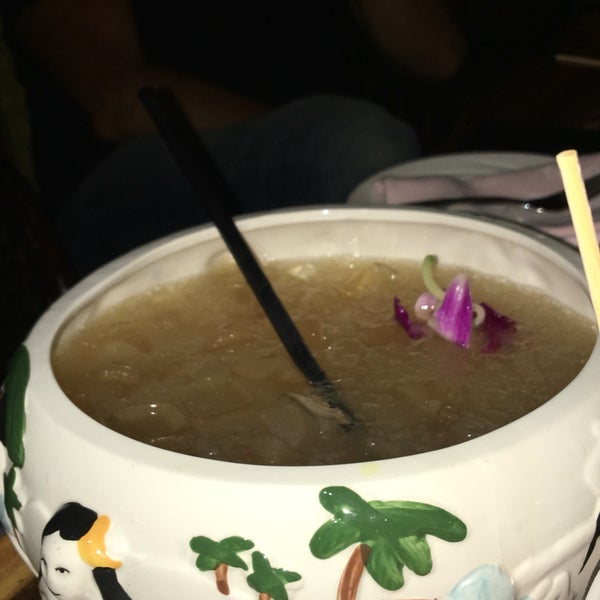 Photo taken at Trader Vic&#39;s by CJ on 8/29/2016