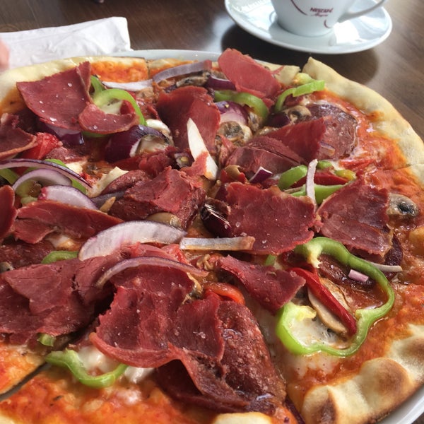 4/7/2017에 Bahri U.님이 Doritali Pizza에서 찍은 사진
