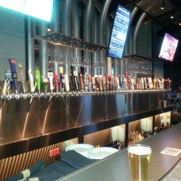 Yard House Raleigh Photos