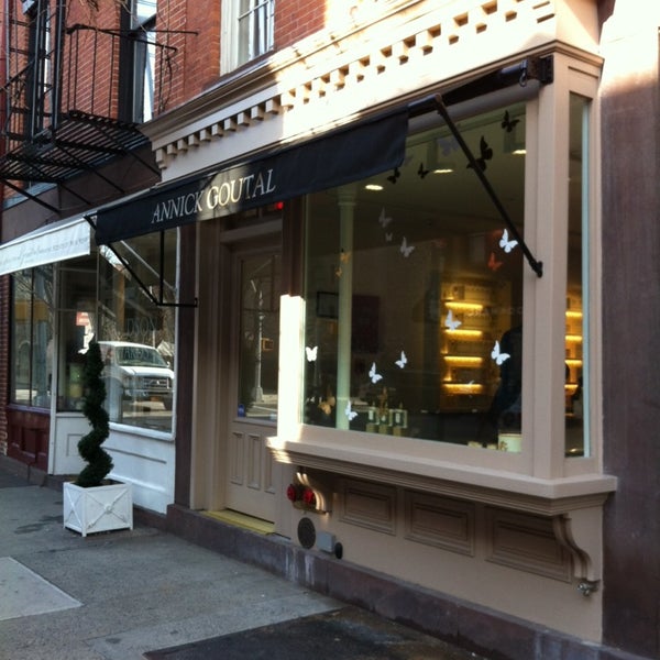 douglas annick goutal