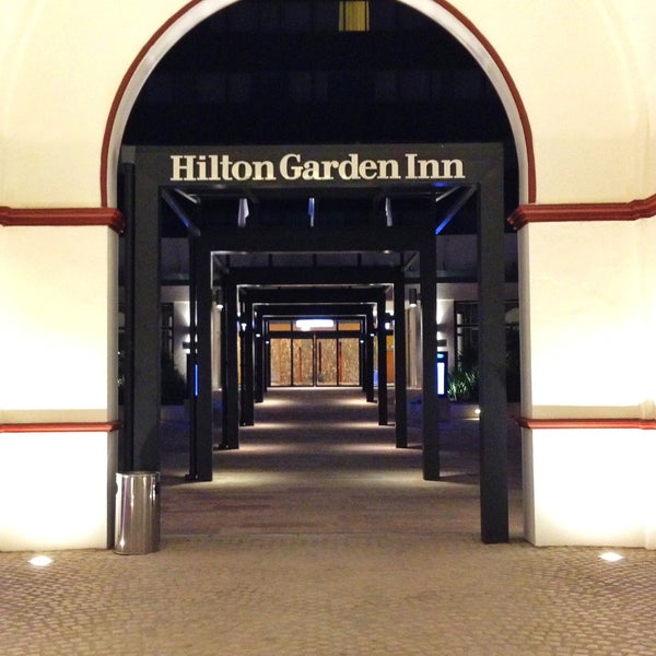 Photo taken at Hilton Garden Inn by Javier G. on 4/26/2013