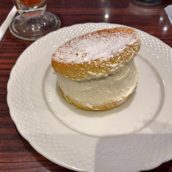 Photos At 星乃珈琲店 Coffee Shop In Shinjuku