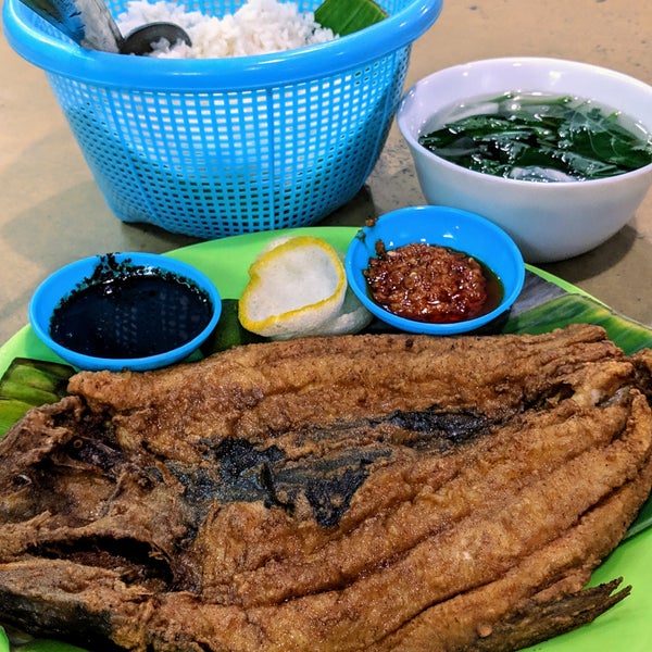 Ikan Goreng Tanpa Pinggan