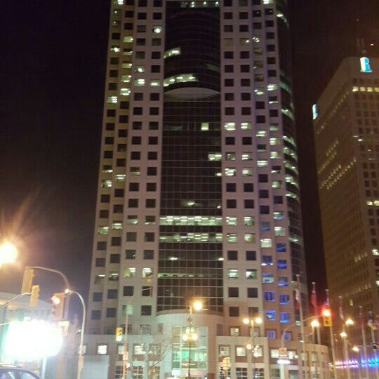 Winnipeg Transit Bus Stop 10583 Portage Ellice 39 visitors