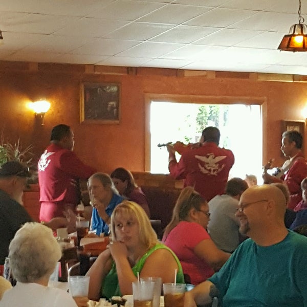 Photo taken at Camino Real Mexican Grill by Tenisha S. on 8/12/2016