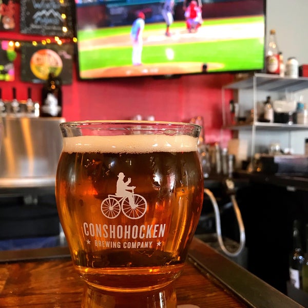 Photo taken at Puddlers Kitchen &amp; Tap by Conshohocken Brewing Co. by Nick M. on 3/28/2019