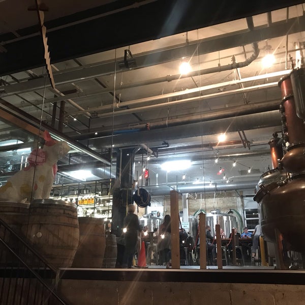 Foto tirada no(a) Vikre Distillery por Denise G. em 9/15/2019